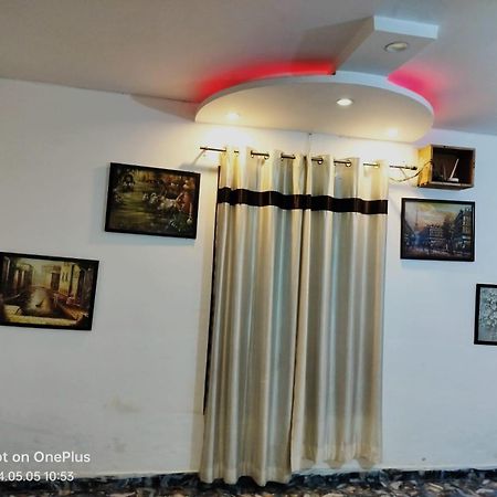 דלהי Hotel Janvi Palace מראה חיצוני תמונה