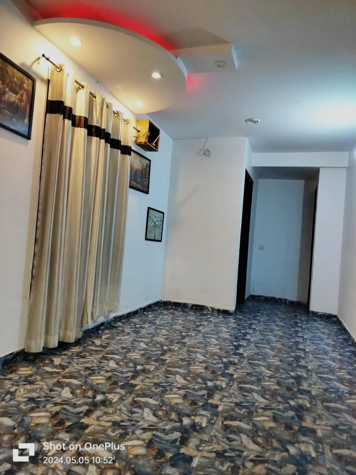 דלהי Hotel Janvi Palace מראה חיצוני תמונה